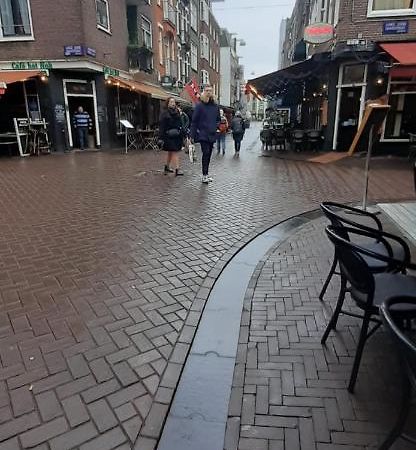 Charlotte, Not For Parties, Not A Hotel, Room With Shared Bathroom, No Kitchen Amsterdam Exteriér fotografie