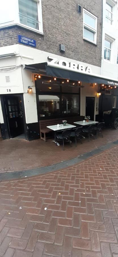 Charlotte, Not For Parties, Not A Hotel, Room With Shared Bathroom, No Kitchen Amsterdam Exteriér fotografie